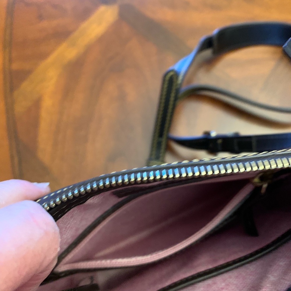 Dooney & Bourke Burgundy and Black Leather Croc Embossed Bag with storage bag. - Picture 8 of 13